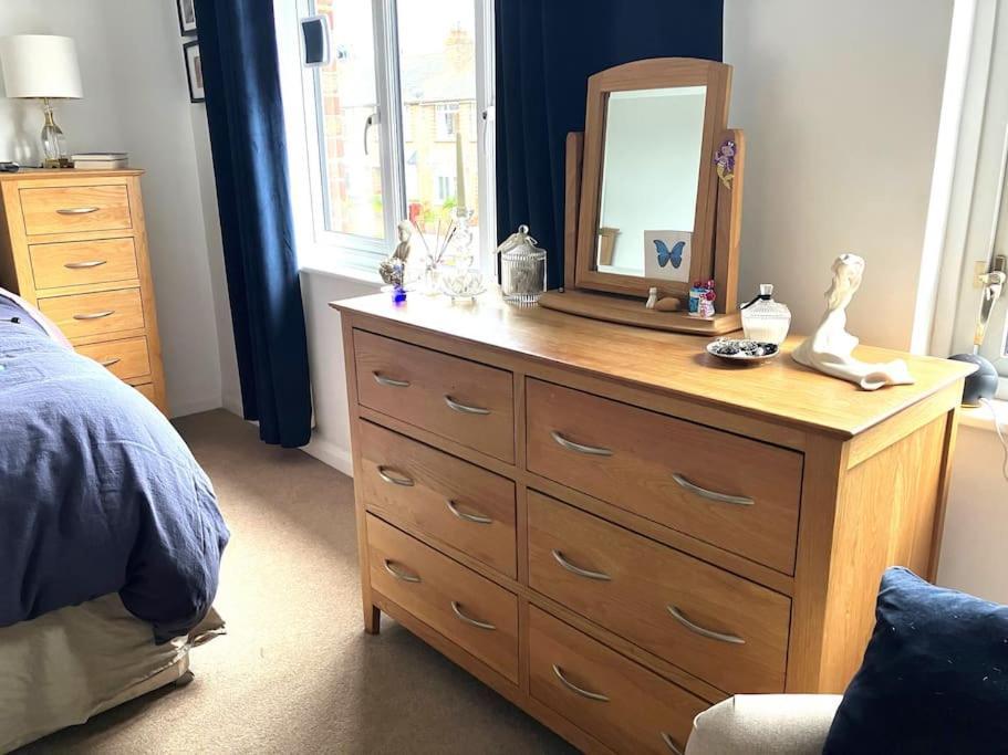 Our Beautifully Renovated Home Chichester Exteriör bild